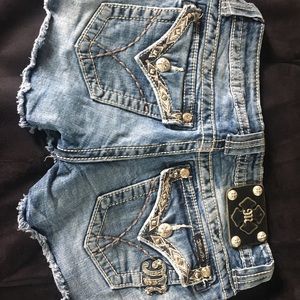Size 27 miss me shorts